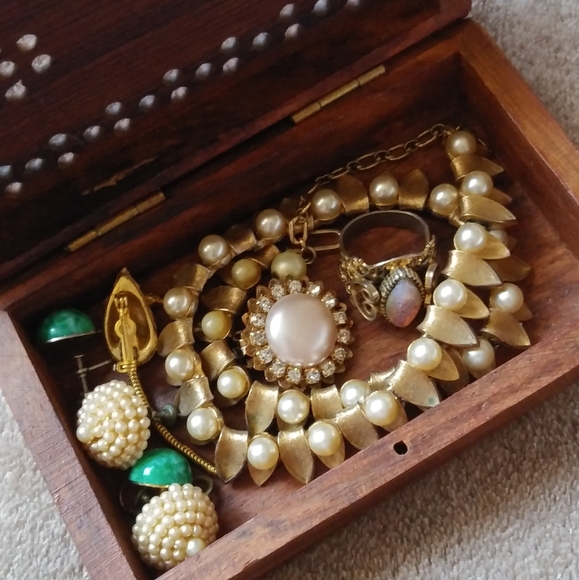 Vintage Jewelry - Vintage Mid-Century Costume Jewelry